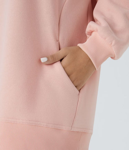 Oversized fleece sweatshirt with crew neck