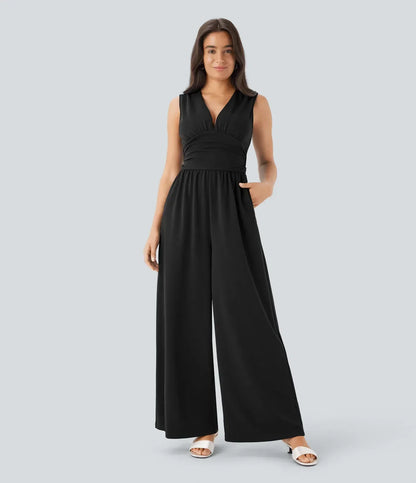 ColaSuit™ | Sleeveless party jumpsuit with V‑neck, side pockets and invisible zip (Easy Peezy)